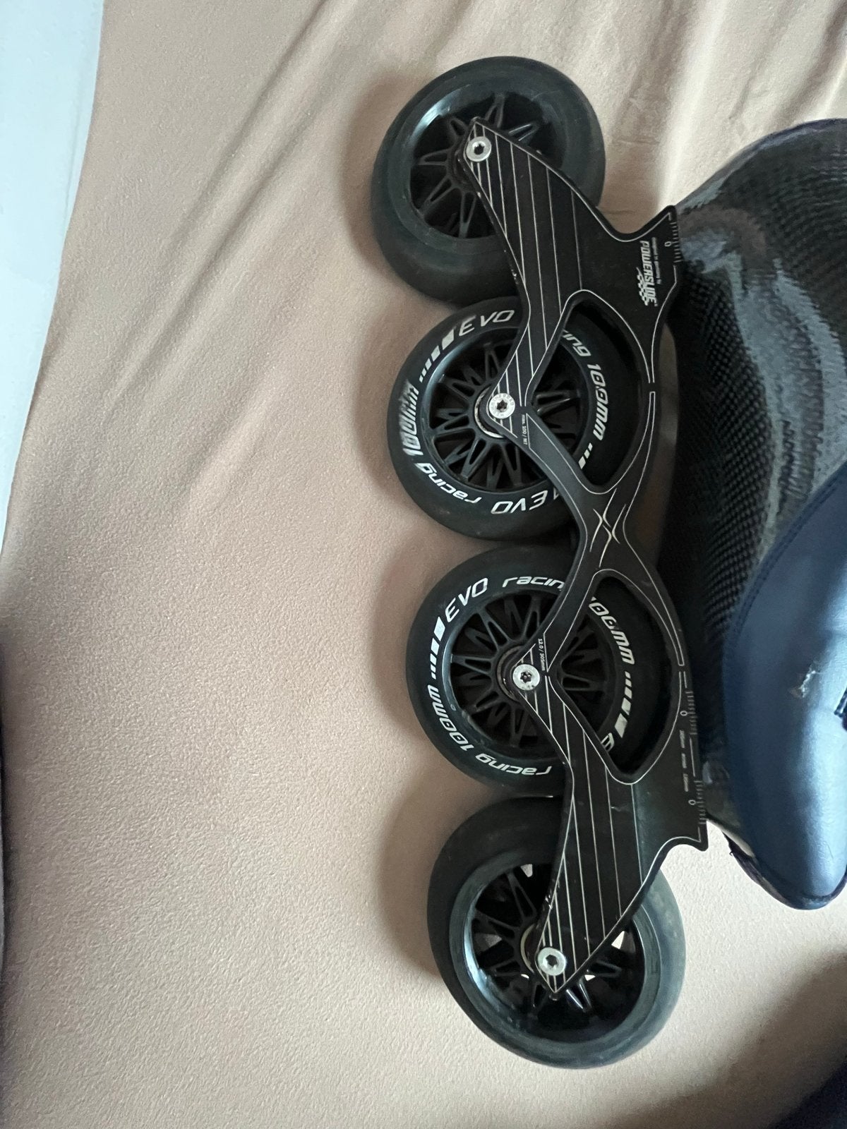 Powerslide EVO Racing 100mm Skeelers - Zo goed als nieuw, Ophalen of Verzenden, Zo goed als nieuw, Overige typen, Overige merken