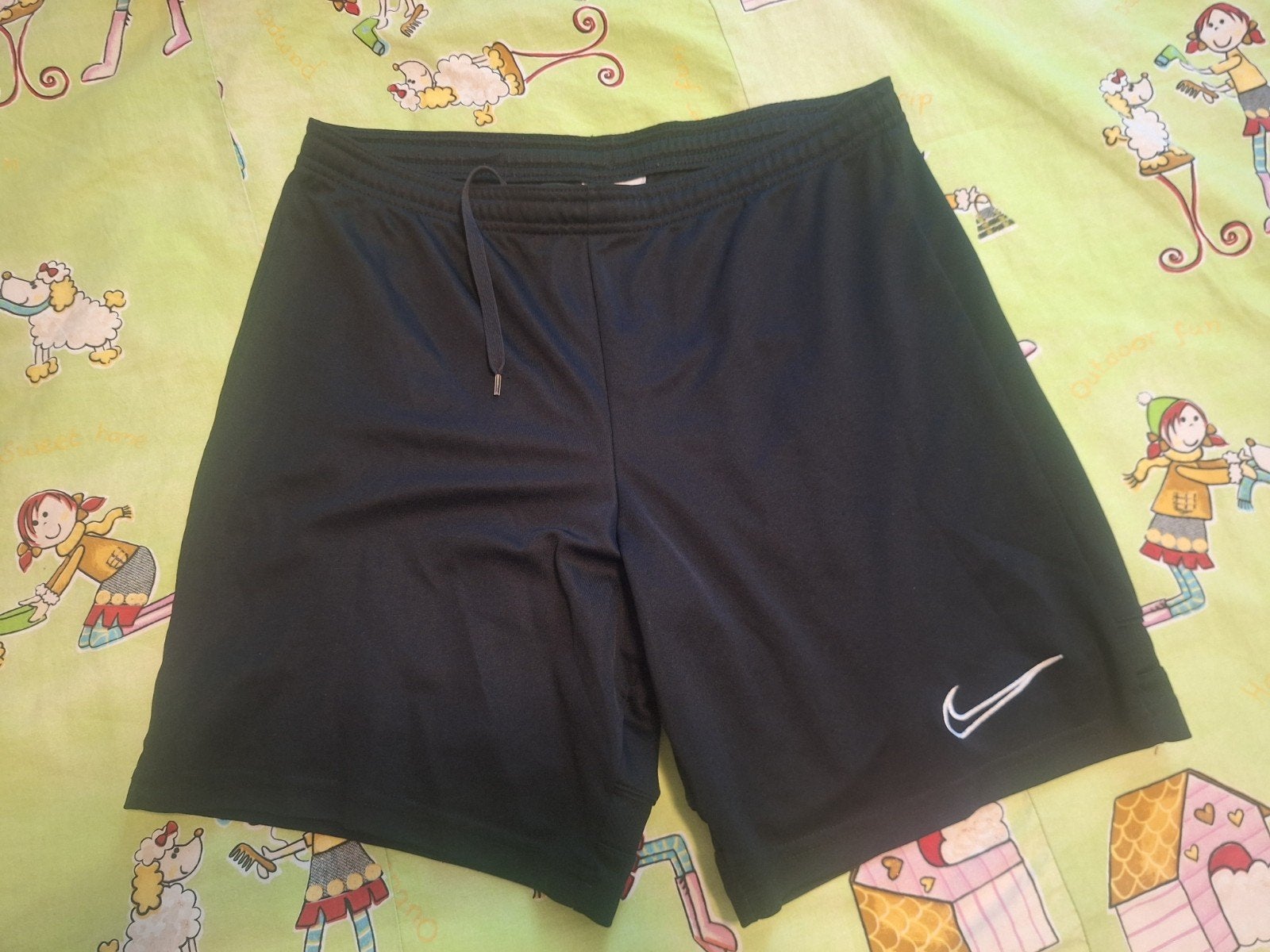heren Nike korte broek maat M [sport broek], Ophalen of Verzenden, Zo goed als nieuw, Zwart, Algemeen