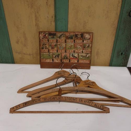 Kleerhanger hout antiek Rijswijk Andijk Alkmaar 5 stuks SET, Ophalen of Verzenden