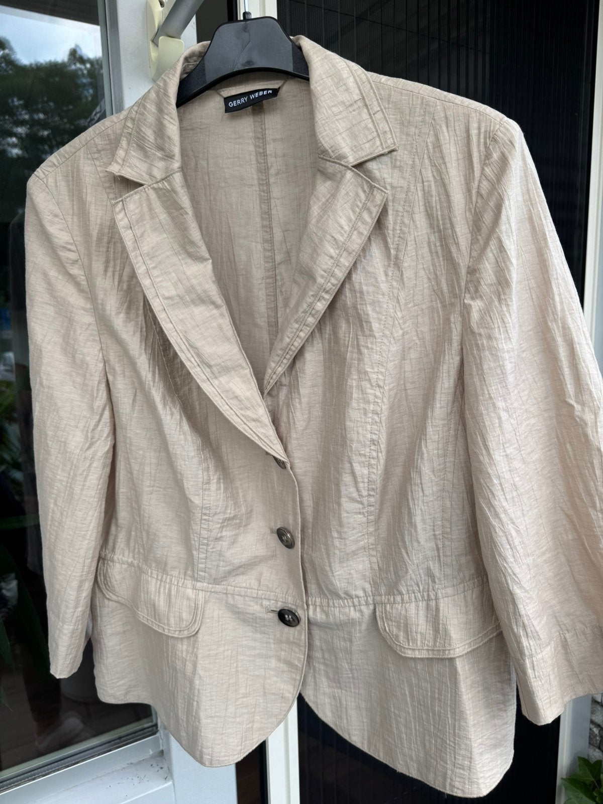 Gerry Weber blazertje linnen, Beige, Maat 42/44 (L), Ophalen of Verzenden, Zo goed als nieuw
