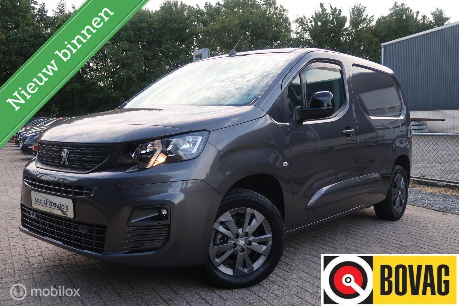 Peugeot Partner bestel 1.2 110PK MARGE AUTO, BTW VRIJ, Voorwielaandrijving, Dealer onderhouden, Stof, Gebruikt