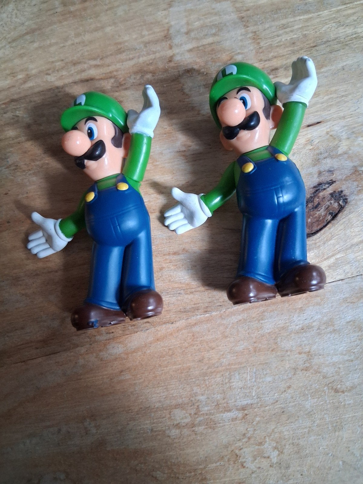 2 Luigi figuren - Super Mario Bros. Nintendo, Verzamelen, Ophalen of Verzenden, Zo goed als nieuw