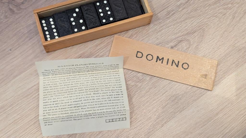 Domino stenen, Ophalen of Verzenden, Zo goed als nieuw