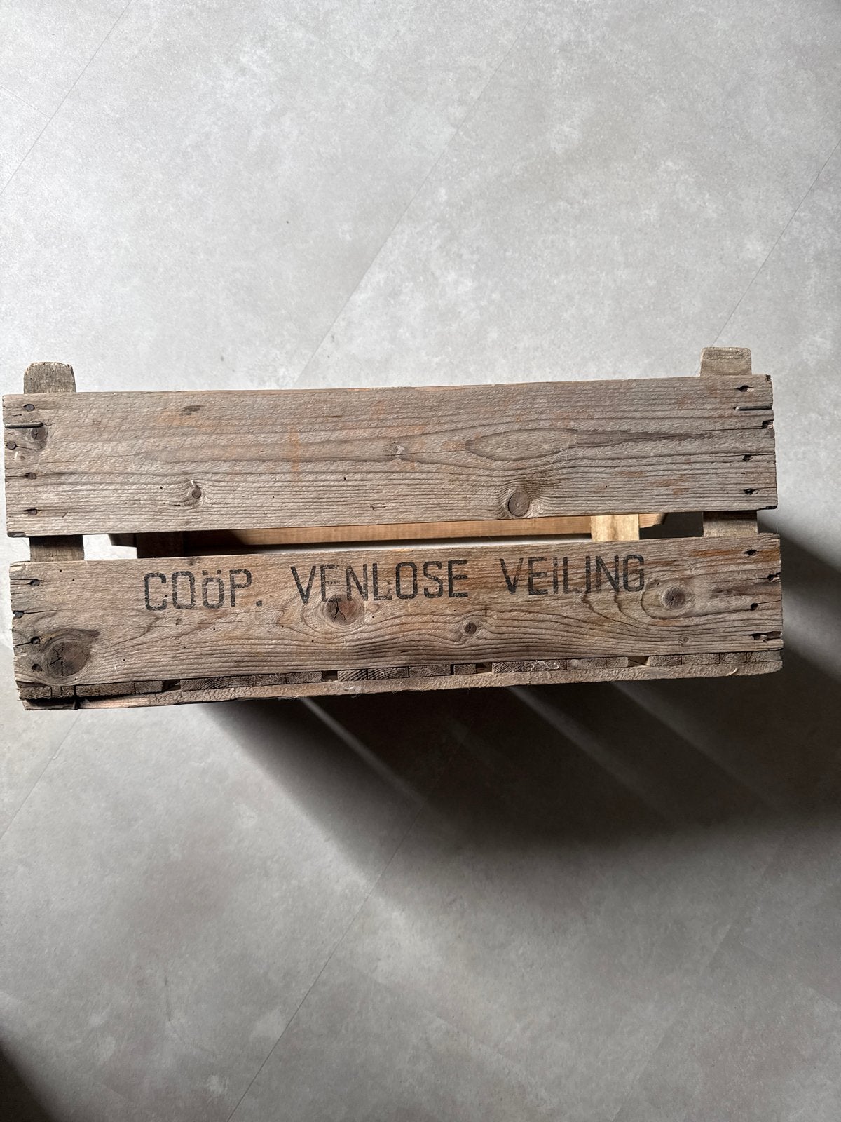 Vintage houten kistje 'Coop Venlose Veiling' uit 1978, Huis en Inrichting, Ophalen, Gebruikt, 50 tot 100 cm, 5 – 50