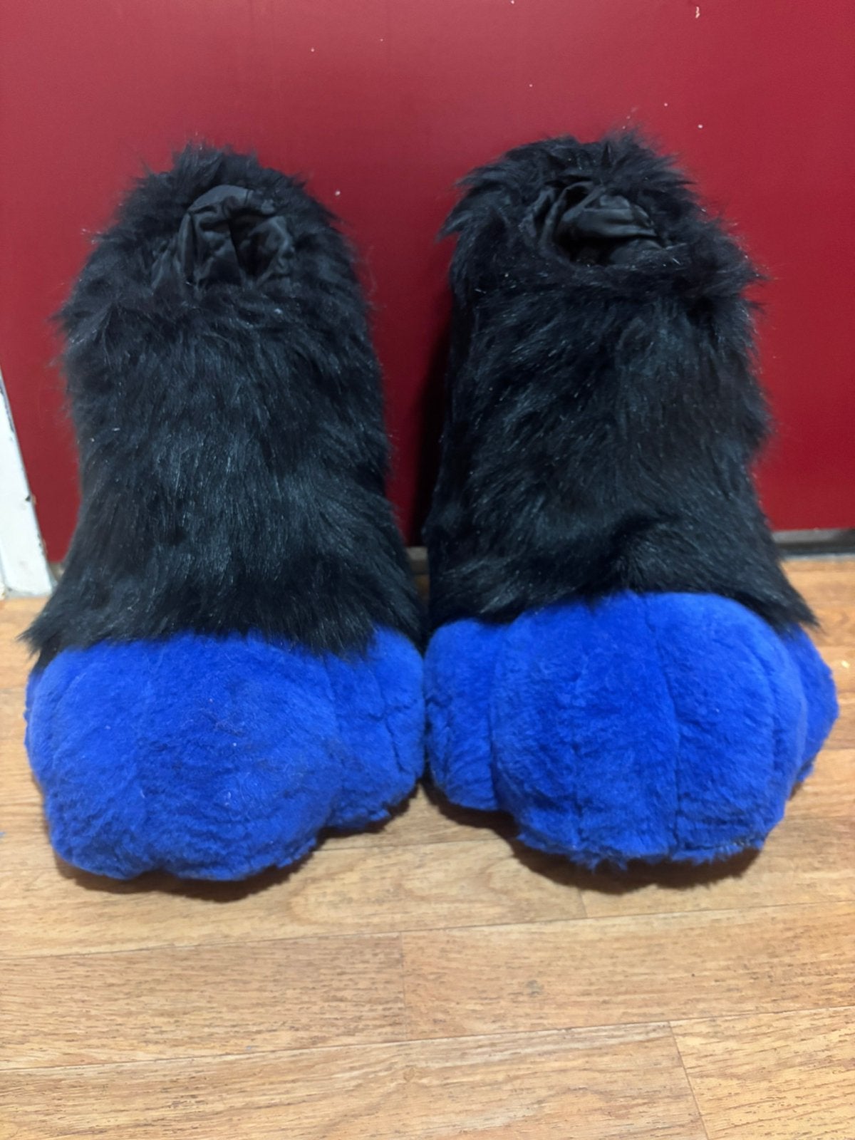 Fursuit feet paws, Hobby en Vrije tijd, Kostuums, Theaterbenodigdheden en LARP, Zo goed als nieuw, Schoenen, Ophalen of Verzenden