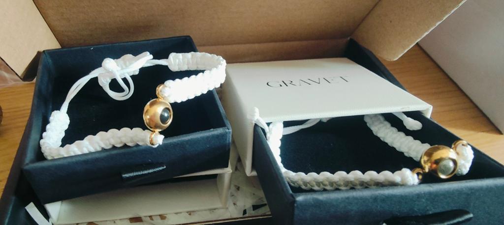 2 armbandjes gravet, Ophalen of Verzenden, Nieuw
