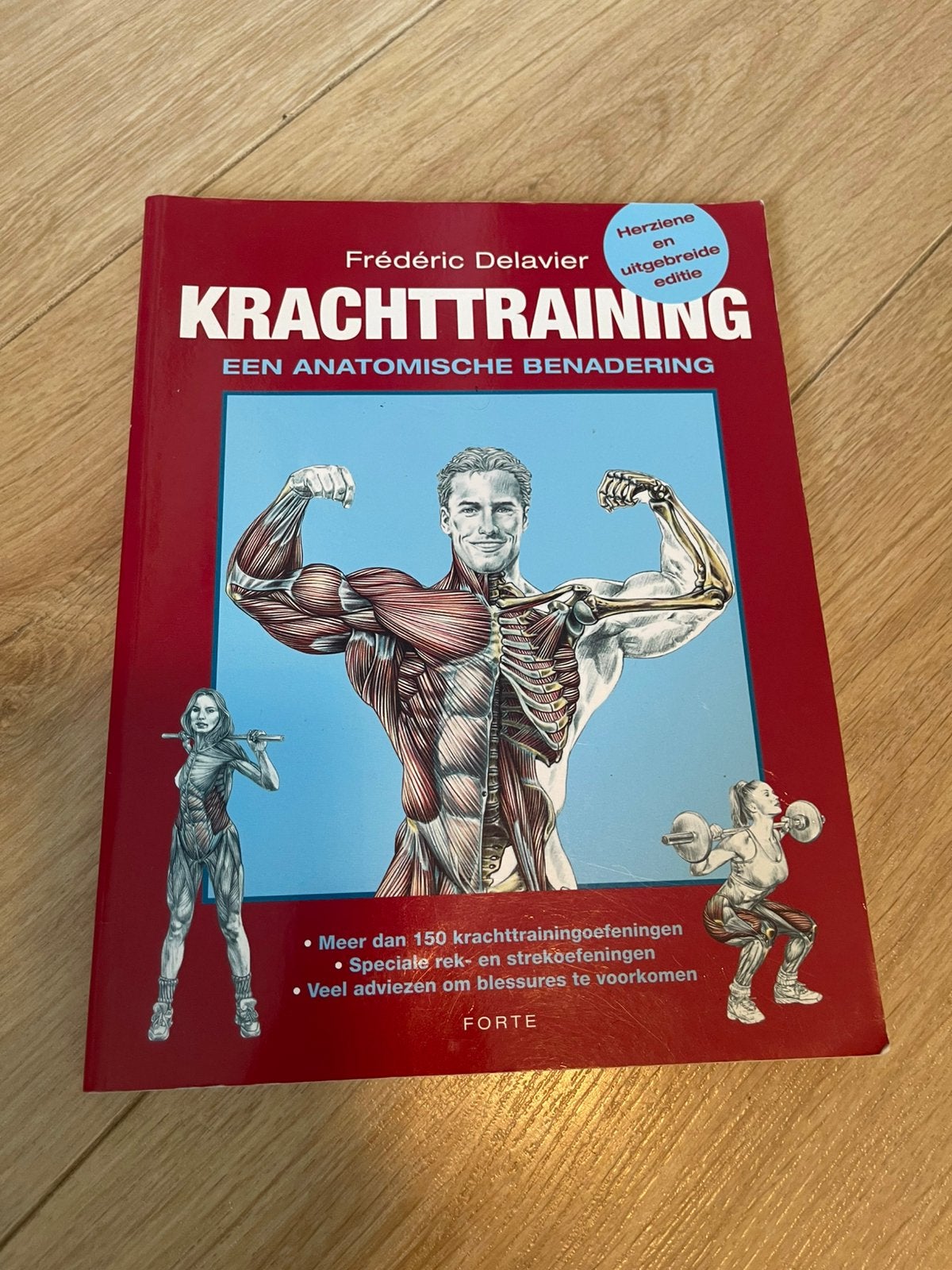 Krachttraining Delavier, Boeken, Sportboeken, Ophalen of Verzenden, Zo goed als nieuw, Balsport