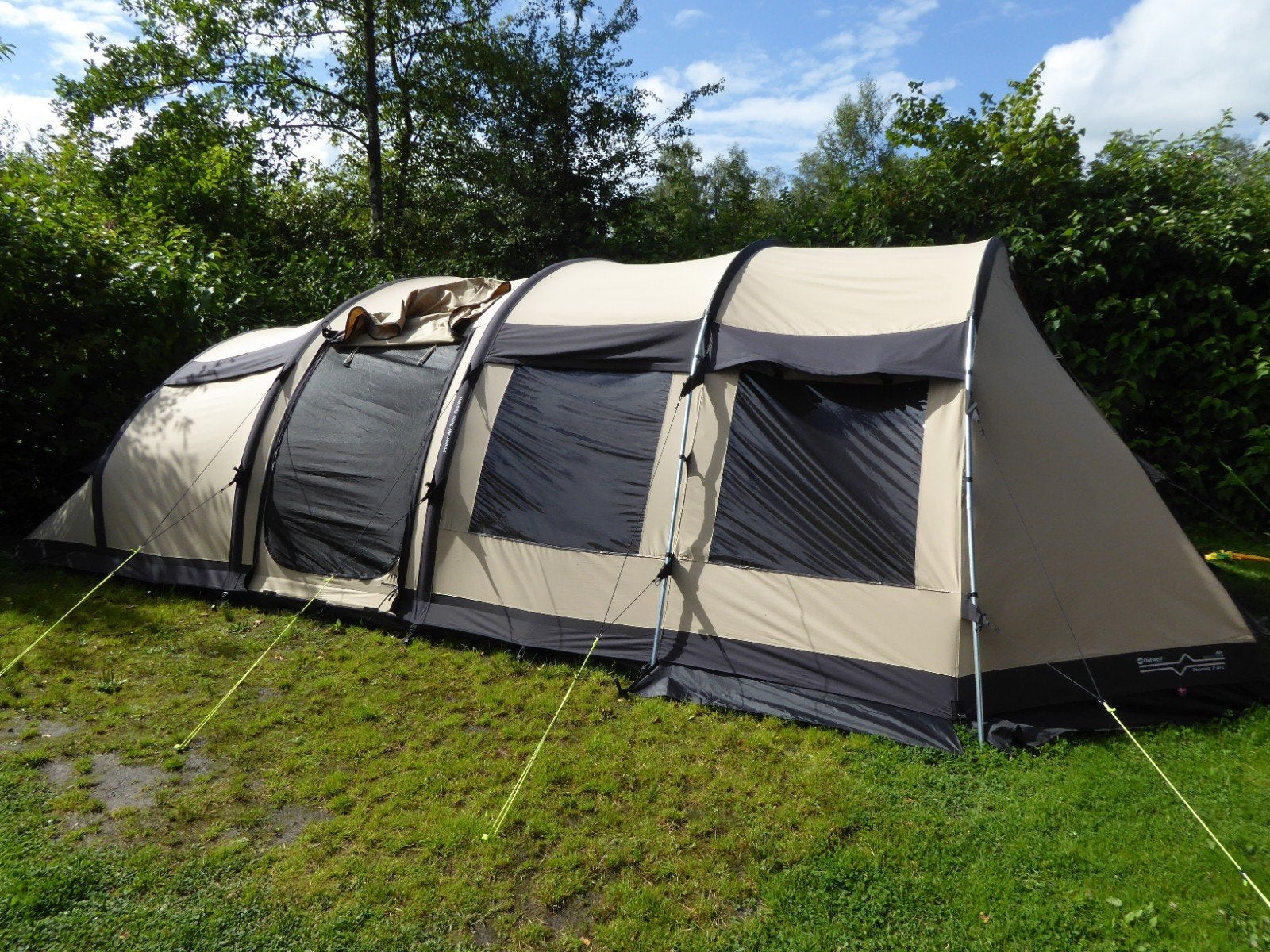 Grote Outwell Phoenix 7ATC tunneltent (deels opblaasbaar), Ophalen, Gebruikt, Meer dan 6