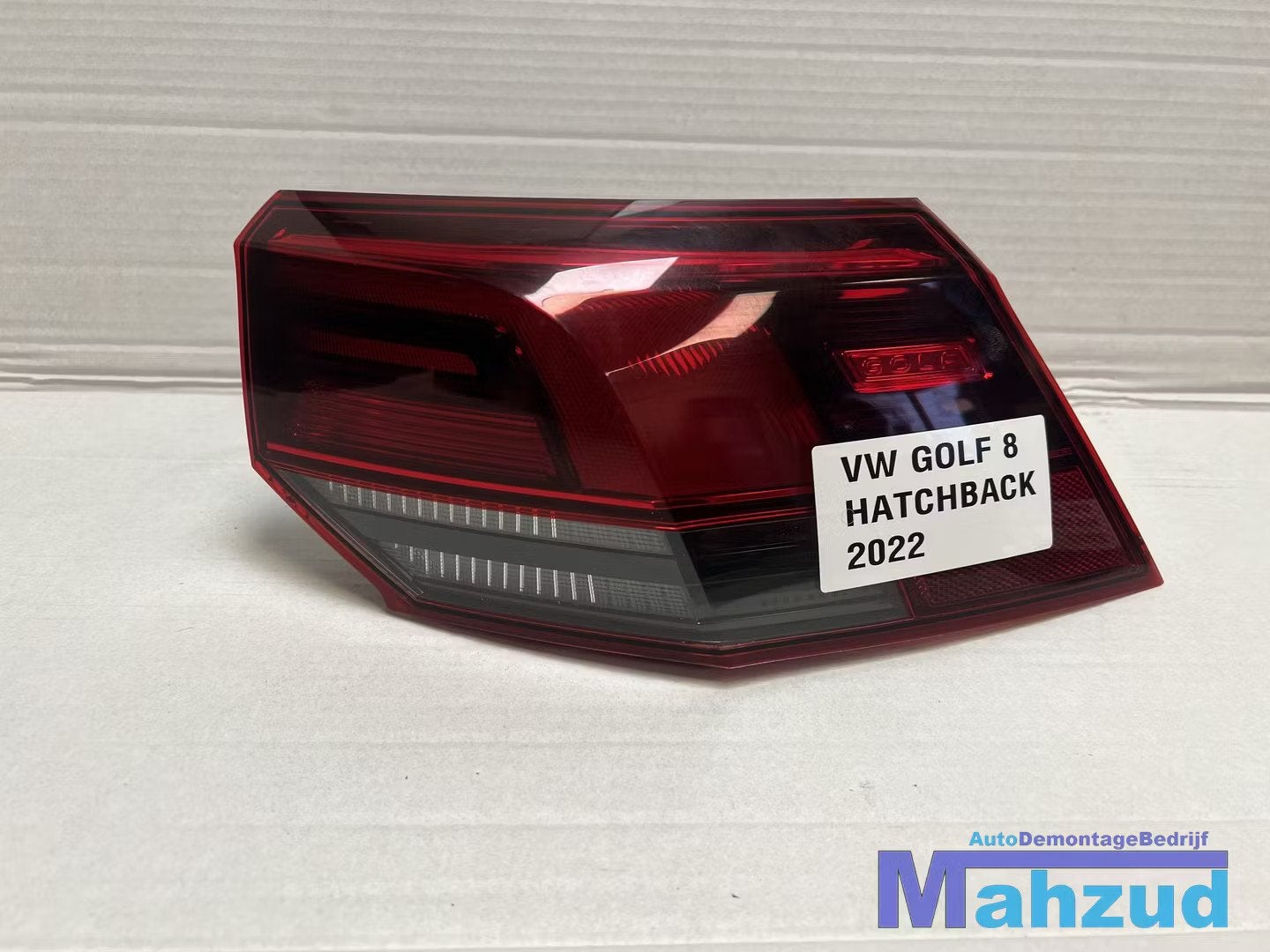 VW GOLF 8 Hatchback rechts buiten achterlicht 2019+, Gebruikt, Volkswagen, Volkswagen AG, Berliner Ring 2
38440  Wolfsburg, DE