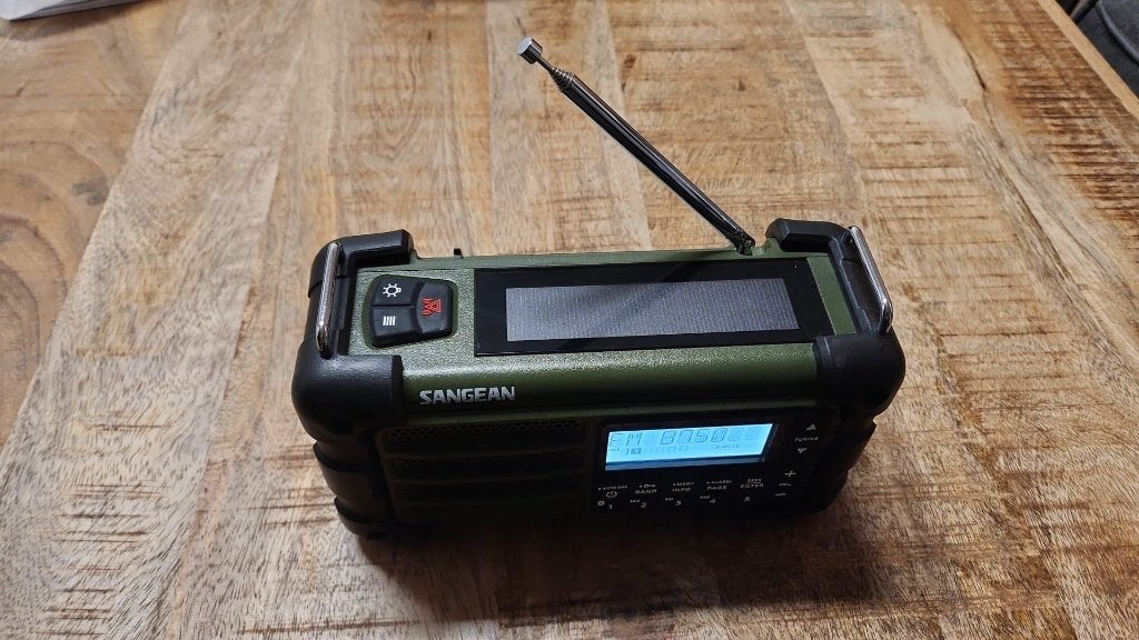 Sangean MMR-99 AM/FM/BT Forest Green., Ophalen of Verzenden, Bouwradio