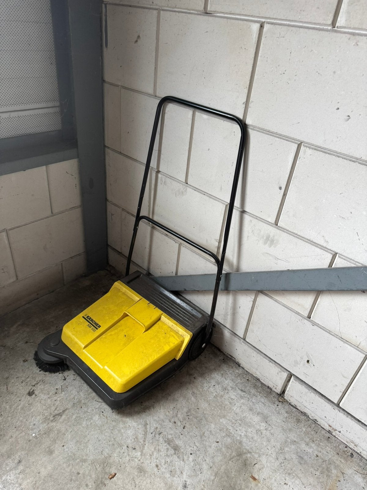 karcher km 550 duwveegmachine, Tuin en Terras, Ophalen of Verzenden, Gebruikt