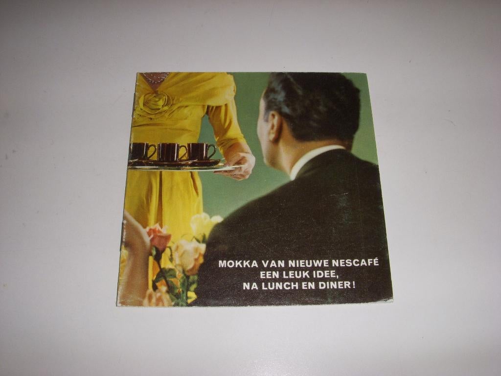 Mooie folder Nescafé oploskoffie jaren 60, Gelezen, Folder, Nescafé oploskoffie, Ophalen of Verzenden