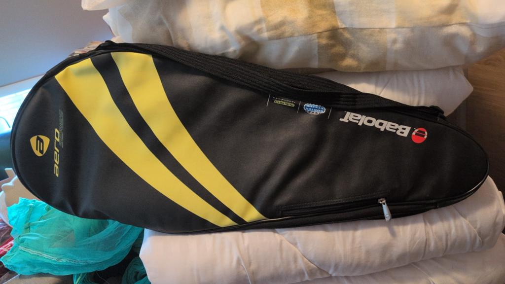 Babolat Aero Strike Tennistas - Zwart/Geel, Sport en Fitness, Tennis, Ophalen of Verzenden