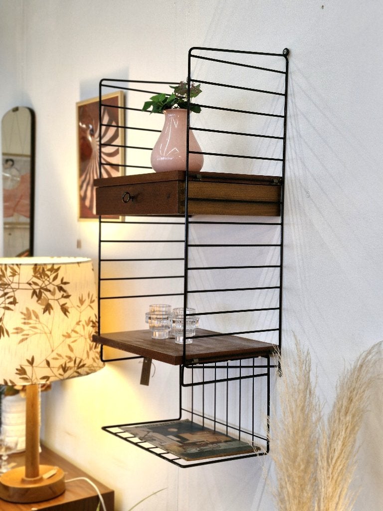 Wandrekje met lade en lectuurmand Nisse Strinning, Ophalen, Gebruikt, ., Nisse Strinning
