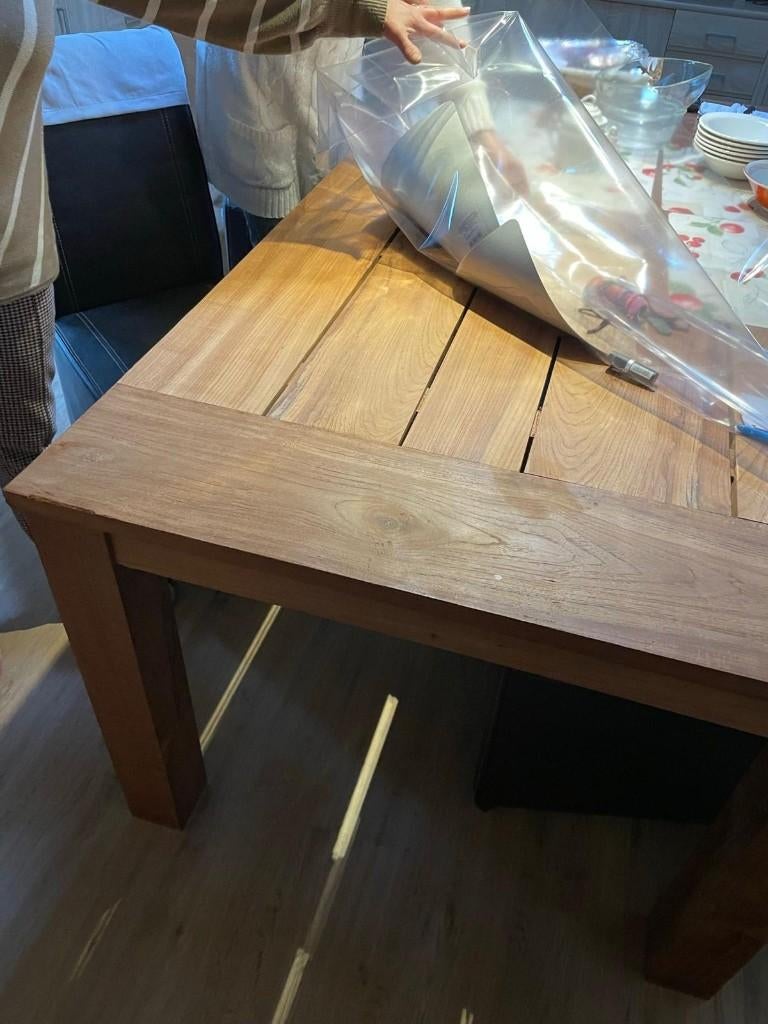 Eikenhouten Eettafel - Ophalen op onze yard sale 2 en 3 mei!, Huis en Inrichting, Tafels | Eettafels, Ophalen, 100 tot 150 cm