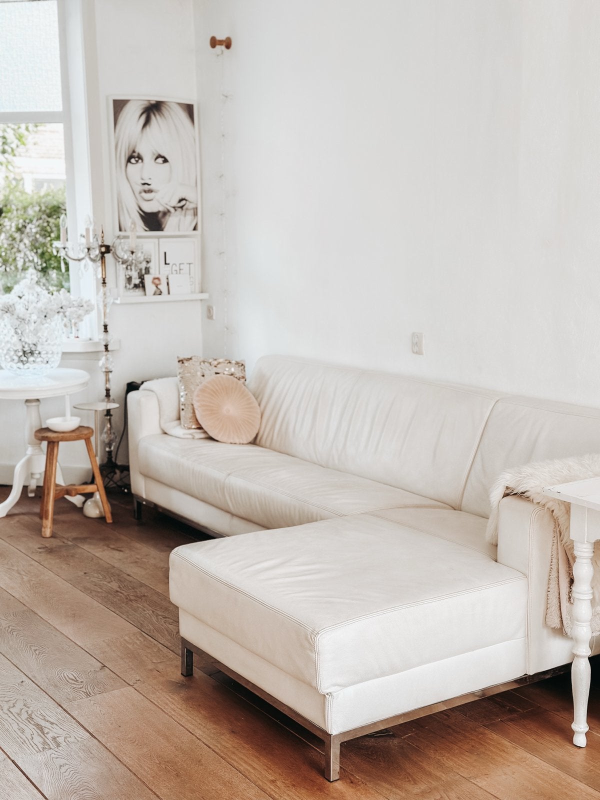Linteloo leren bank, wit met chaise longue, Huis en Inrichting, Ophalen, 250 tot 300 cm, Gebruikt, Hoekbank