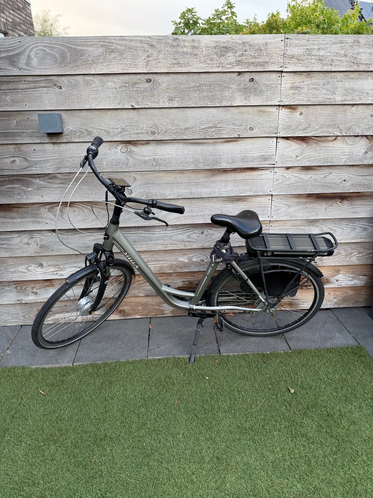 Stella Livorno elektrische fiets, 51 tot 55 cm, Ophalen of Verzenden, Gebruikt, 50 km per accu of meer