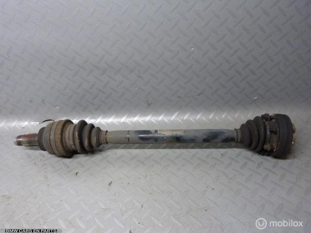 Aandrijfas BMW 5-serie E39 links en rechts zijn gelijk 520i, Gebruikt, Ophalen of Verzenden, BMW, BMW