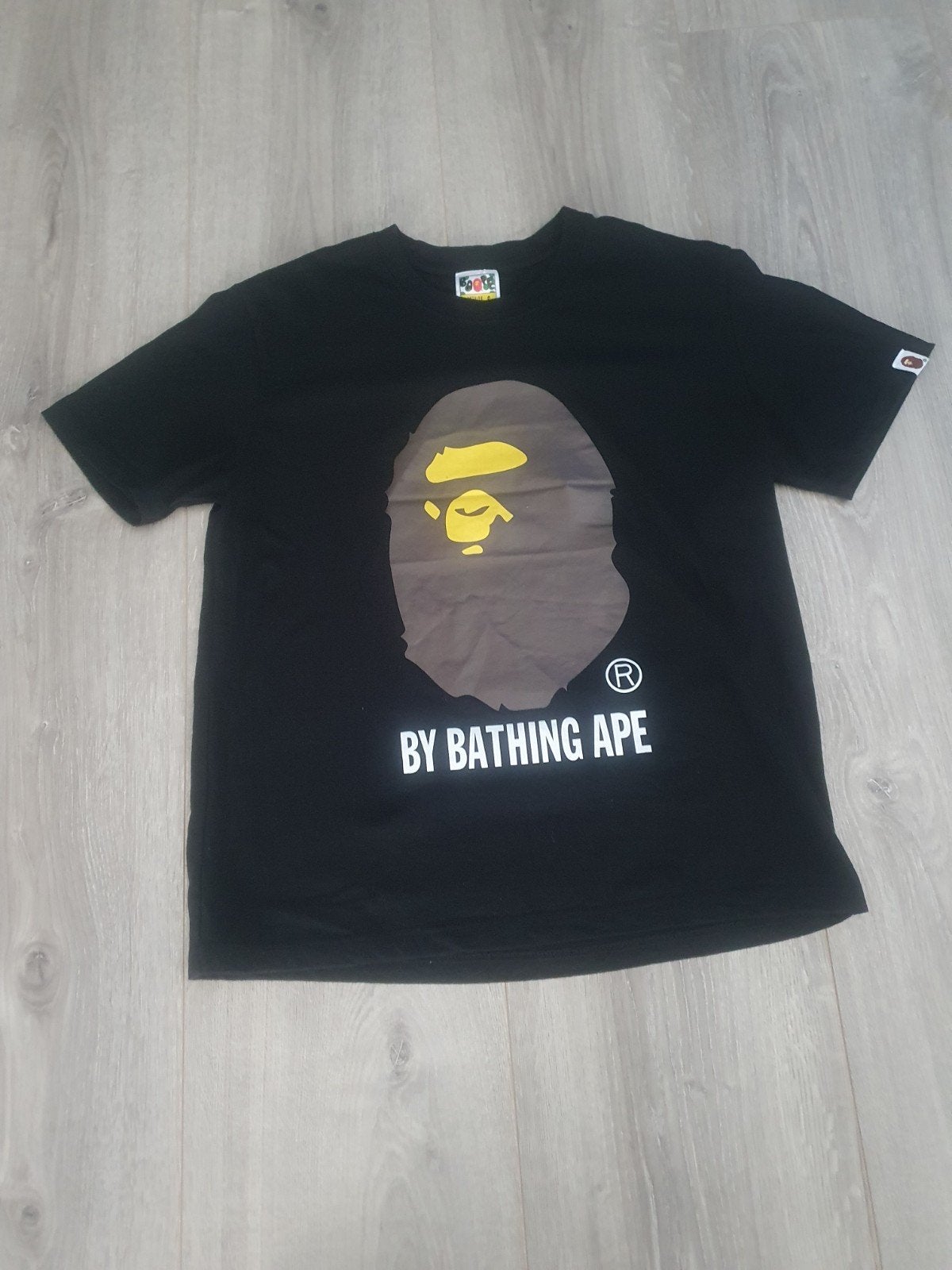 Bape T - Shirt, Verzenden, Zo goed als nieuw, Maat 46 (S) of kleiner, Bruin