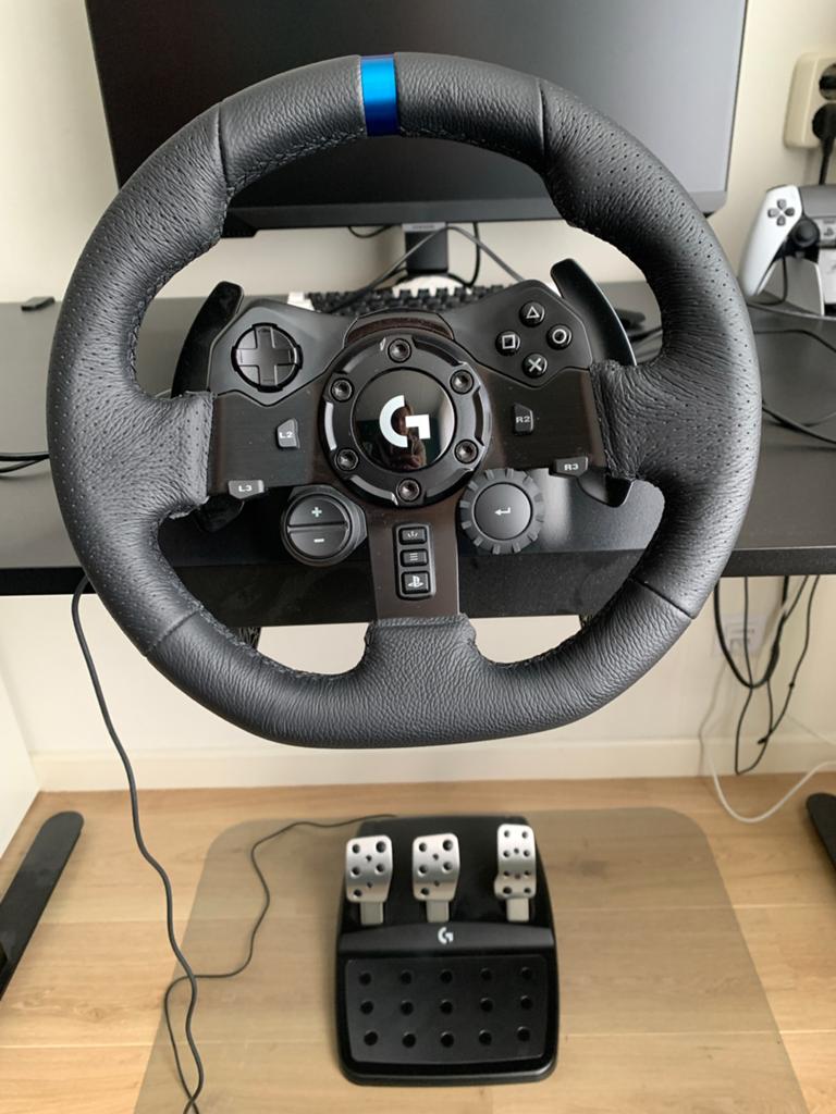 Logitech g923 racestuur met pedalen en shifter, Ophalen, Racestuur, Force feedback, Zo goed als nieuw