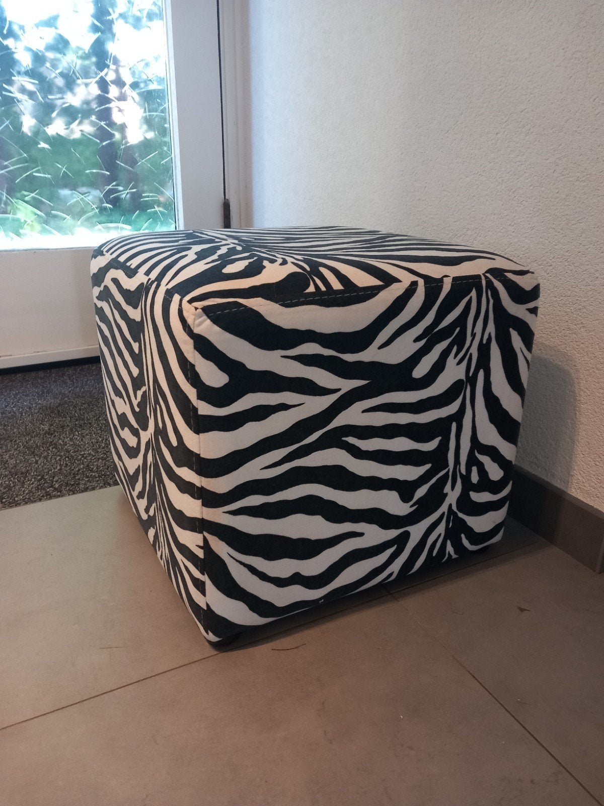 poef voetenbankje bankje, Ophalen, Minder dan 50 cm, Gebruikt, Vierkant
