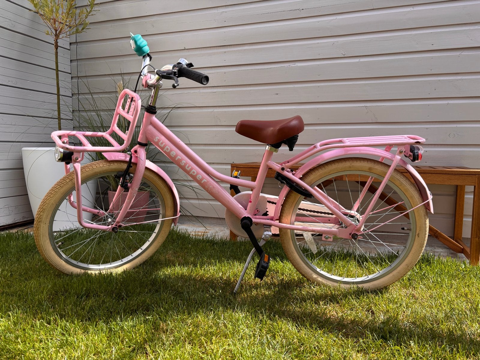 Roze SuperSuper kinderfiets 20 inch, Ophalen, Terugtraprem, Gebruikt, Handrem