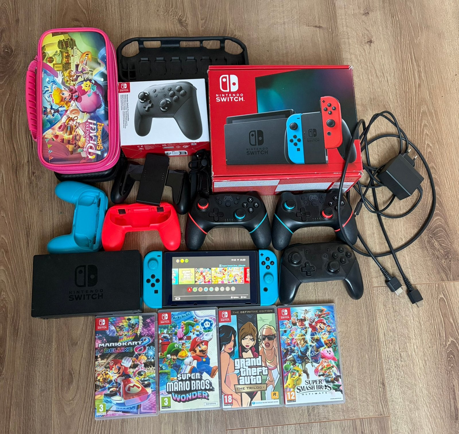 Nintendo switch v2 complete set met accessoires 1tb sd kaart, Ophalen, Zo goed als nieuw, Met 2 controllers, Switch 2019 Upgrade