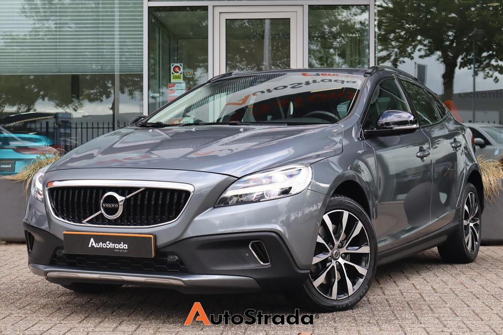 Volvo V40 Cross Country 1.5 T3 Dynamic Editon 152PK I Navi I, Auto's, Stof, 4 cilinders, 152 pk, 1500 kg