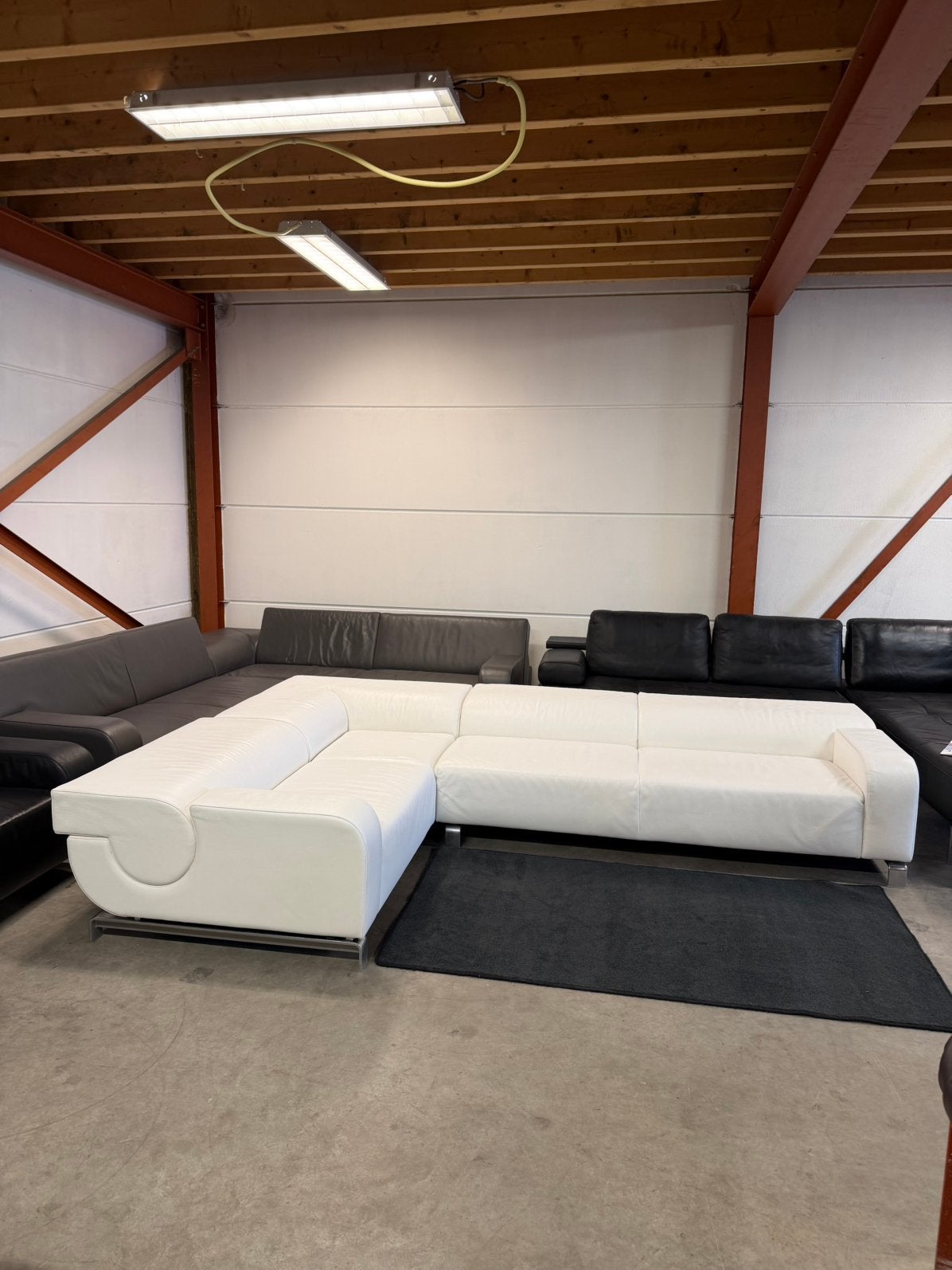 Lederen hoekbank design bank Leolux B Flat wit leer Z.G.A.N, Design, 300 cm of meer, Leer, Zo goed als nieuw
