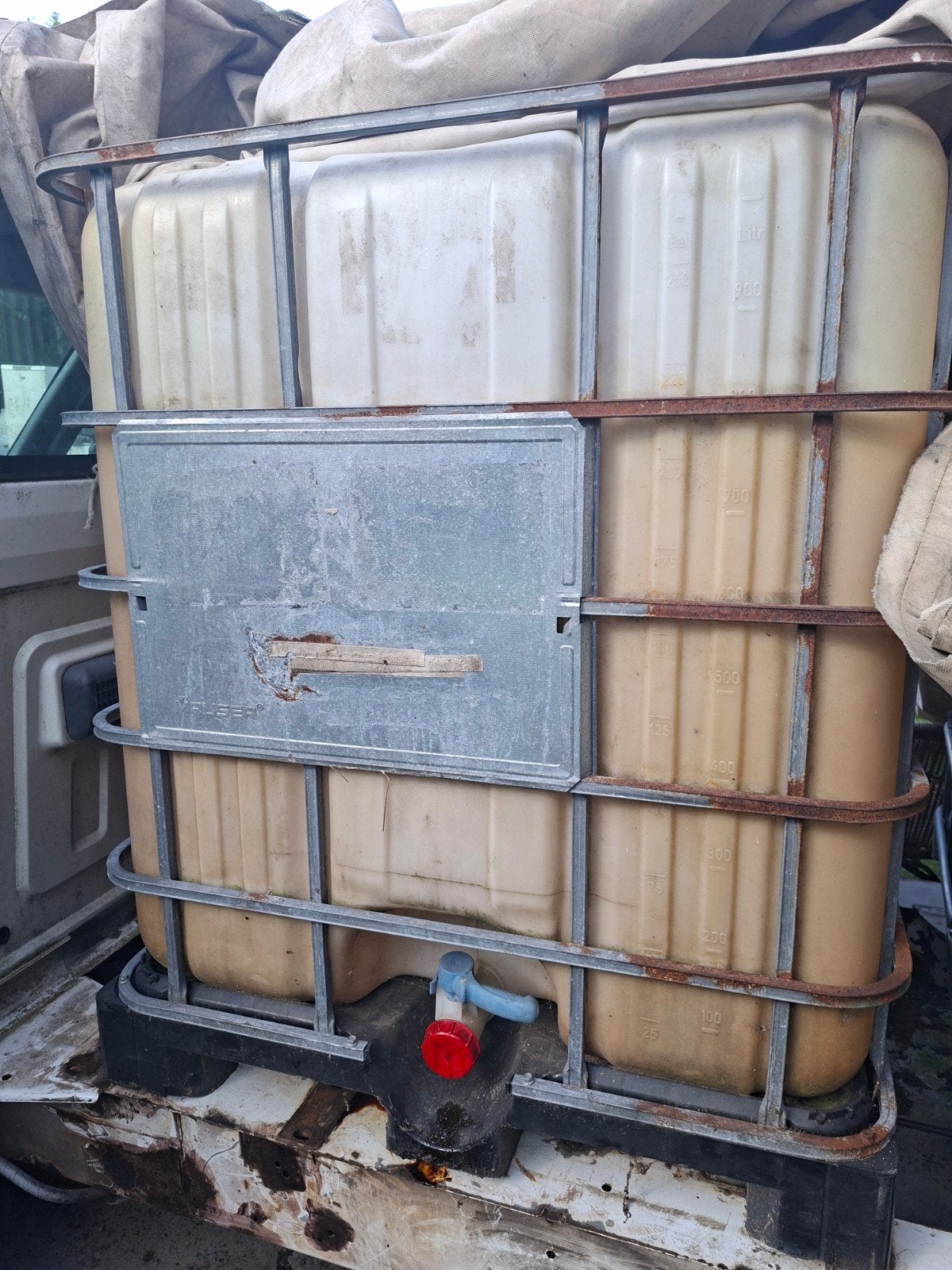 IBC tank  1000liter, 150 liter of meer, Ophalen