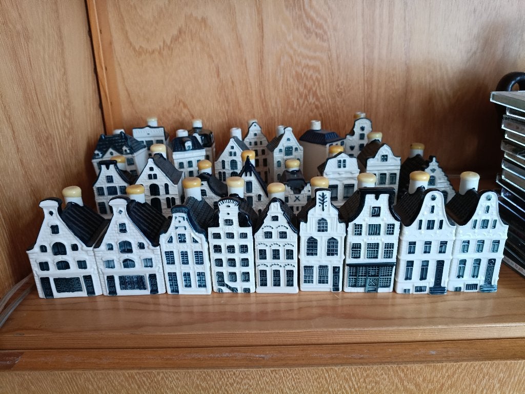 KLM huisjes, Verzamelen, KLM Huisjes, Ophalen, Zo goed als nieuw, 81 t/m 91, Gevuld