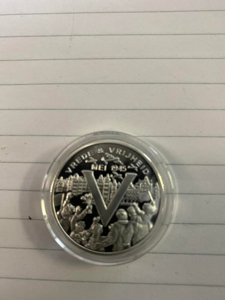 Zilveren Vrijheidsmunt 5 mei 1945 - Vrede & Vrijheid, Postzegels en Munten, Munten | Nederland, Zilver, Koningin Wilhelmina, Losse munt