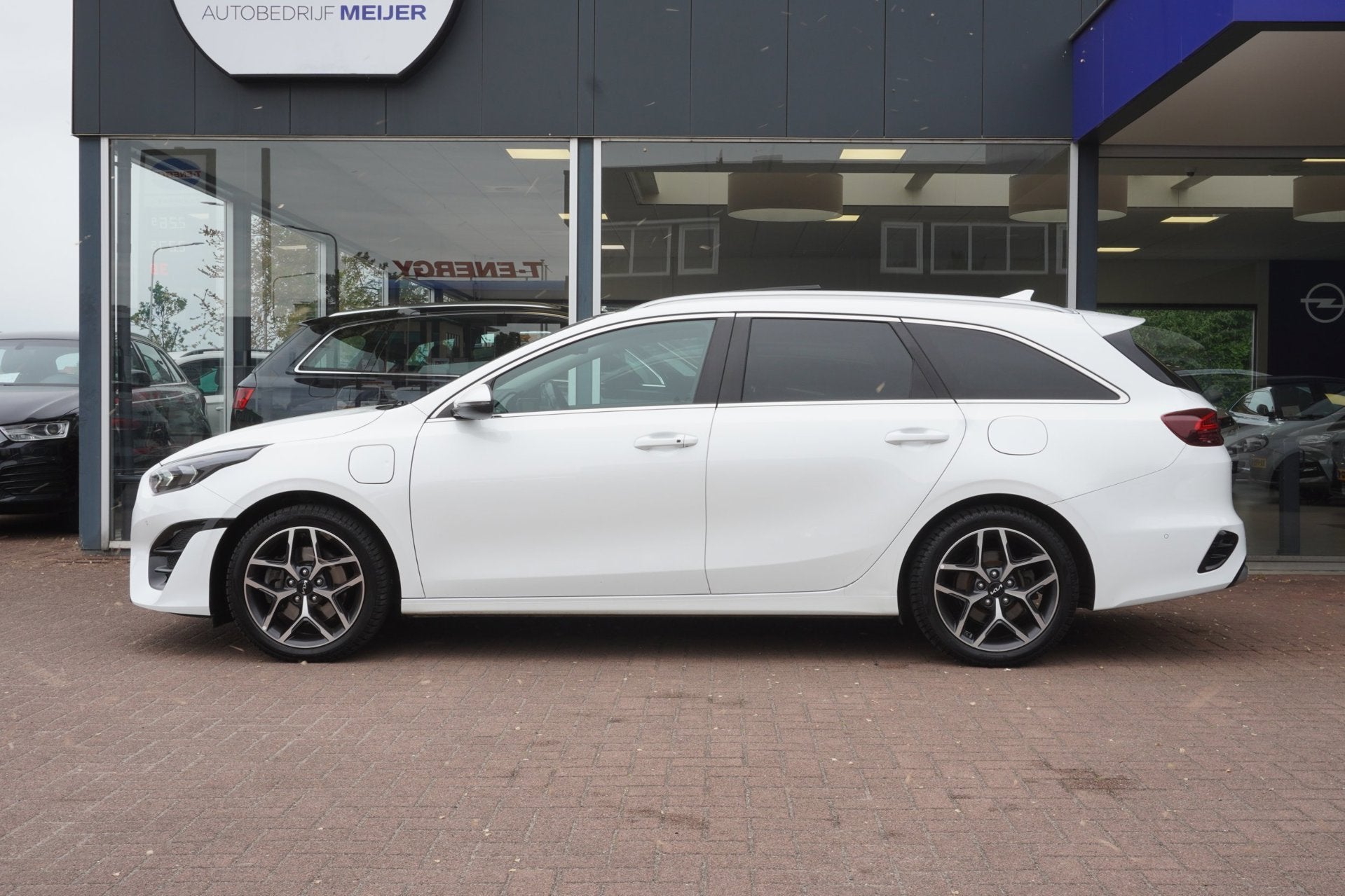 Kia Ceed Sportswagon 1.6 GDI PHEV ExecutiveLine Automaat | V, Auto's, Gebruikt, Wit, Te koop, 1300 kg
