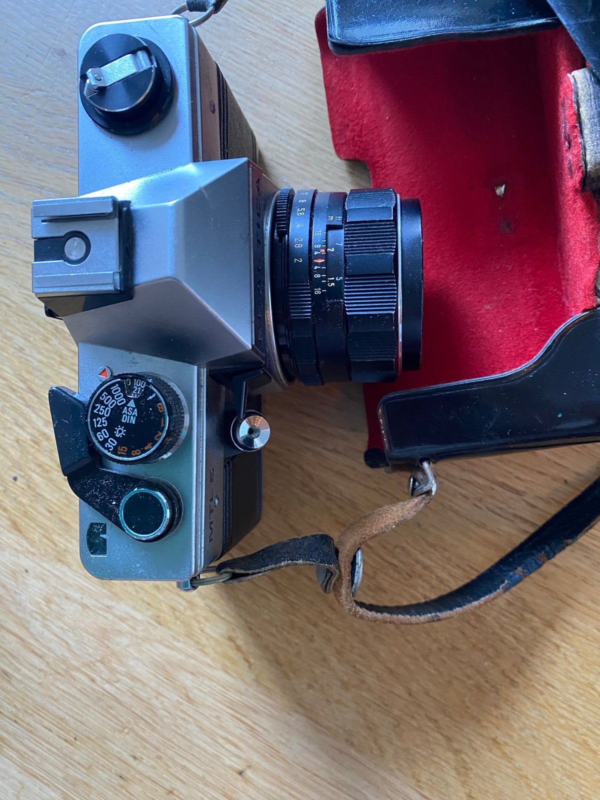 Praktica MTL 5 Spiegelreflexcamera met Pentacon 135mm lens, Ophalen, Gebruikt, Spiegelreflex, Overige Merken