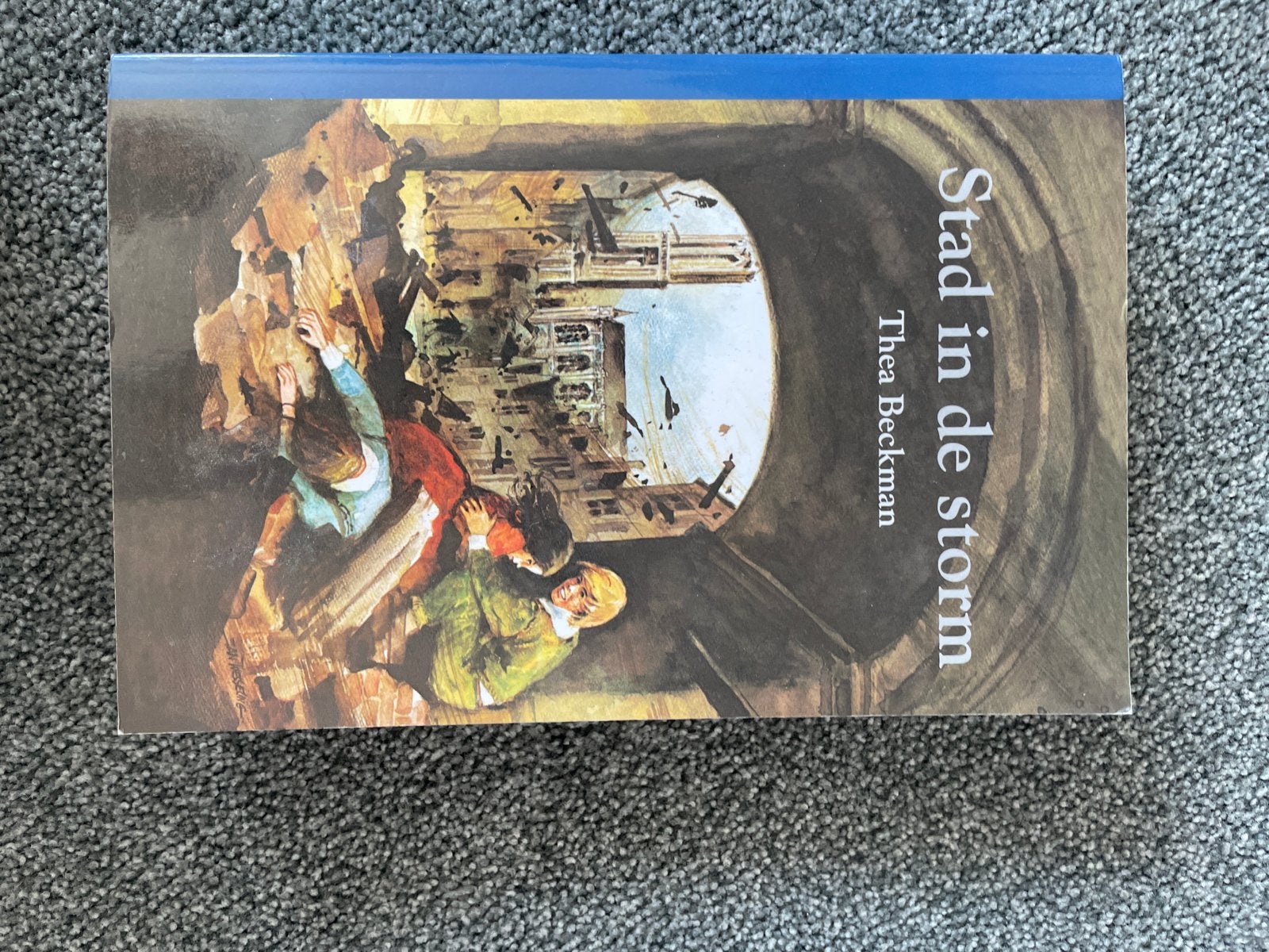 Stad in de storm - Thea Beckman (Historische Jeugdroman), Ophalen of Verzenden, Gelezen, Fictie