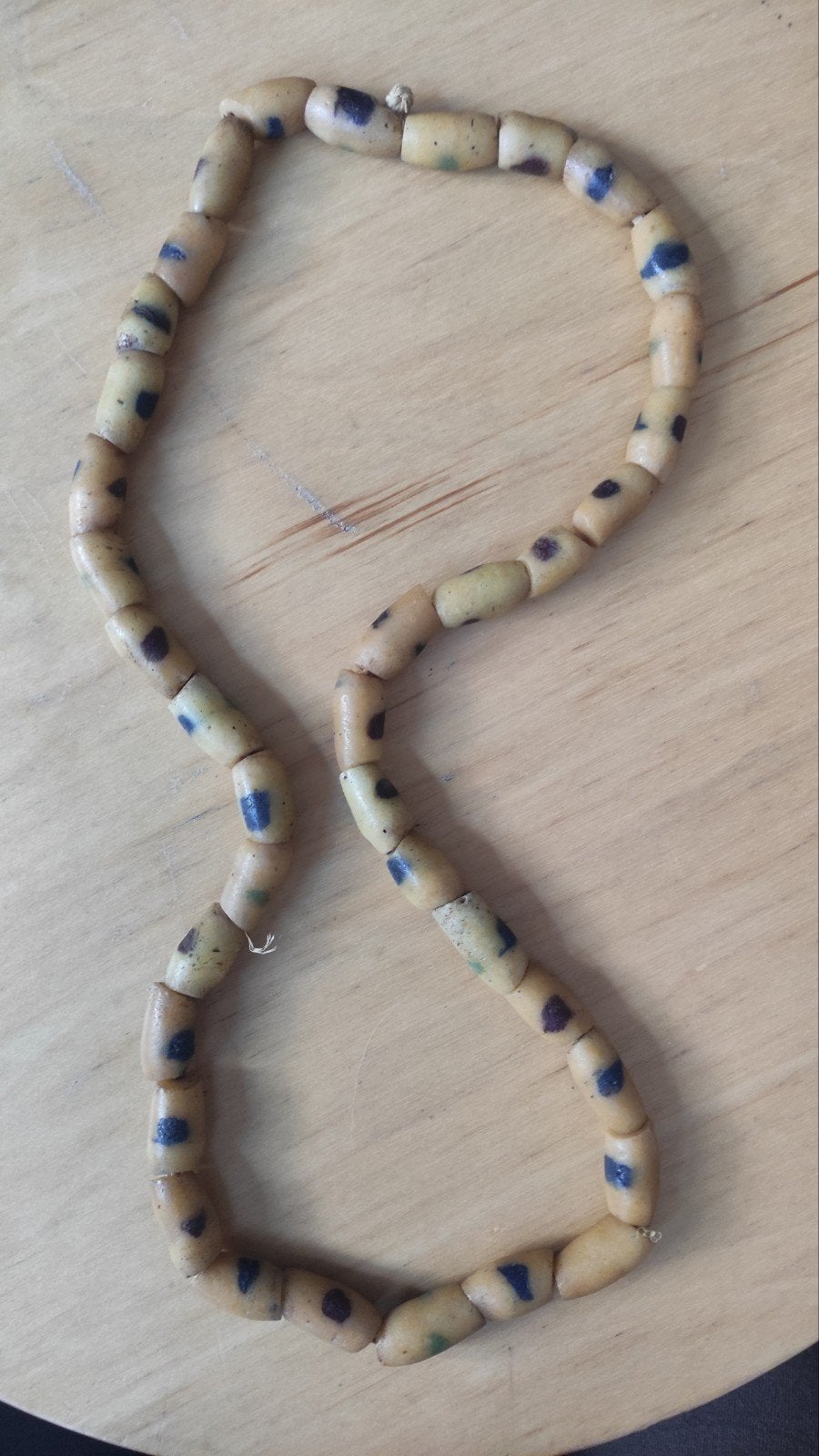 Ghanese handelskralen ketting - Uniek en authentiek, Ophalen of Verzenden, Gebruikt, Geel, Overige materialen