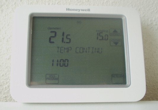 HONEYWELL Klokthermostaat Chronotherm Touch aan/uit., Ophalen, Zo goed als nieuw