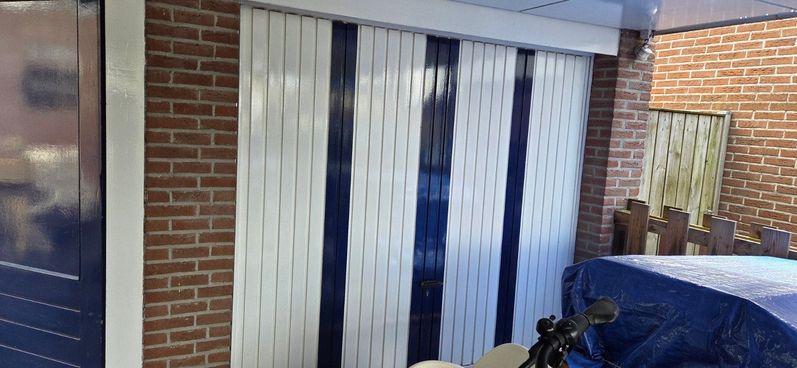 Elektrische garagedeur met afstandsbediening, Doe-het-zelf en Verbouw, Deuren en Horren, Ophalen, Gebruikt, 120 cm of meer, Garagedeur