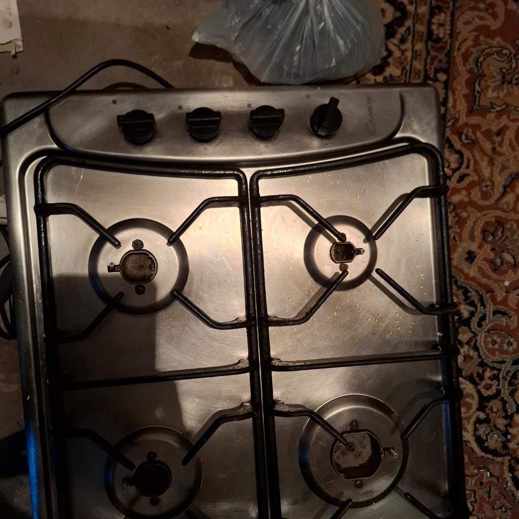 Gasfornuis te koop - 4 pitten, Witgoed en Apparatuur, Fornuizen, Ophalen of Verzenden, Gebruikt, Gas, 4 kookzones