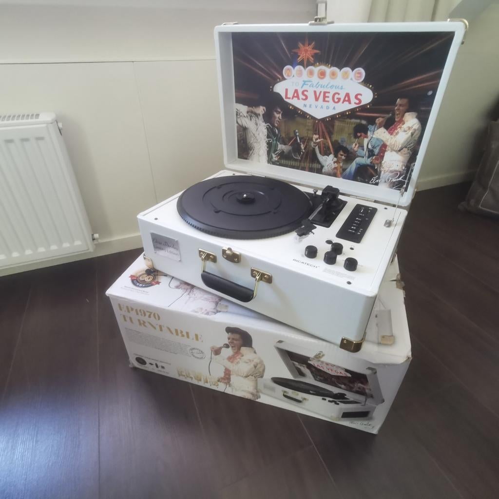 Limited Edition Elvis Presley Vegas Platenspeler Ricatech, Ophalen, Zo goed als nieuw, Platenspeler, Overige merken