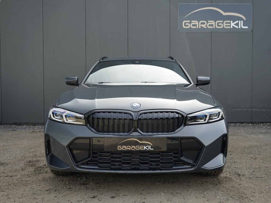BMW 3-serie Touring 330e xDrive Dealer onderh / M-Sport / Ke, 1998 cc, Gebruikt, Euro 6, 4 cilinders