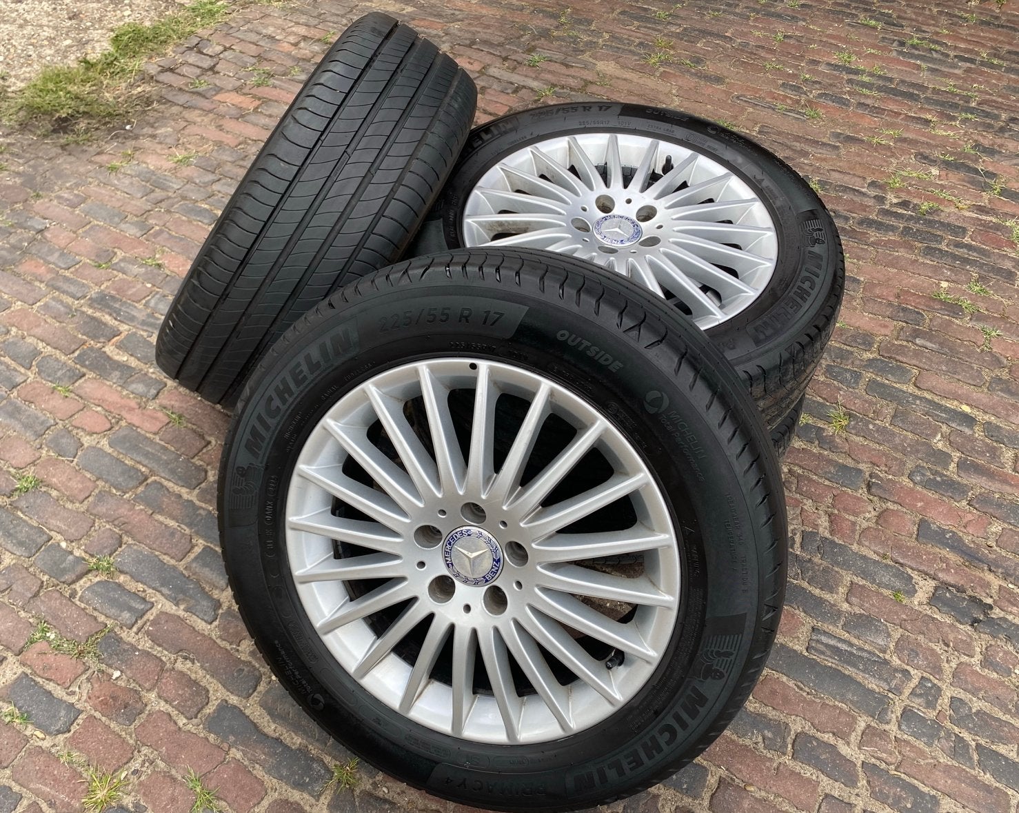 ALS NIEUWE 17” Mercedes Vito velgen + 225/55 R17 Michelin