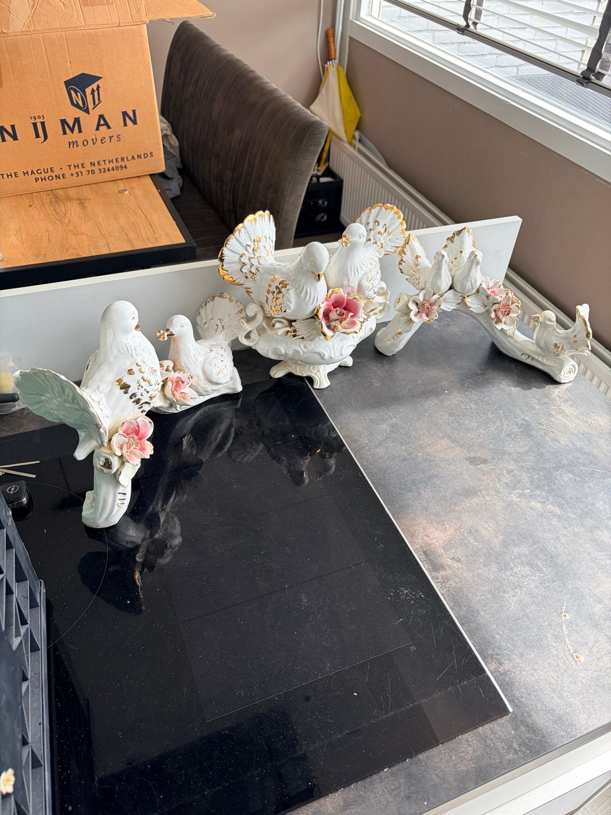Capodimonte Porseleinen Decoratieset met Duiven en Bloemen, Ophalen