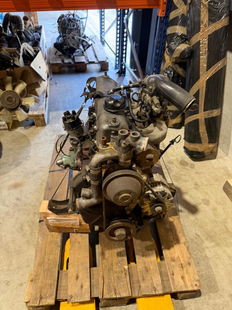 Land Rover defender benzinemotor 2.25L, 5x gelagerd., Ophalen, Land Rover