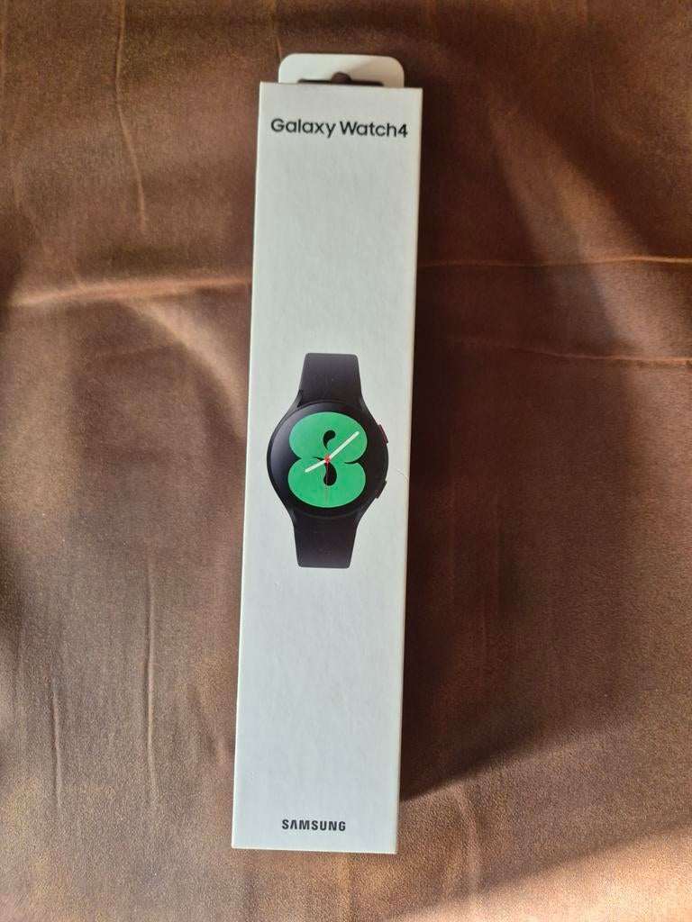 Samsung Galaxy Watch 4 - Zwart, Sieraden, Tassen en Uiterlijk, Smartwatches, Gebruikt, Zwart, GPS, Ophalen of Verzenden