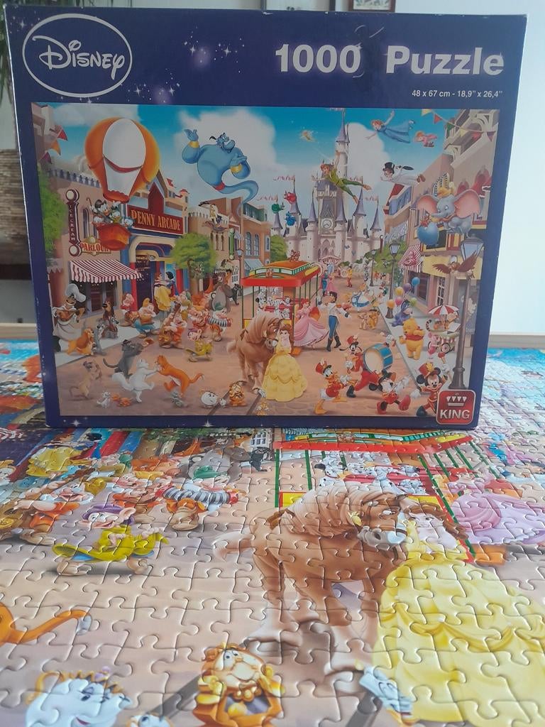Disney 1000 stukjes puzzel - King, Ophalen of Verzenden, 500 t/m 1500 stukjes, Zo goed als nieuw, Legpuzzel