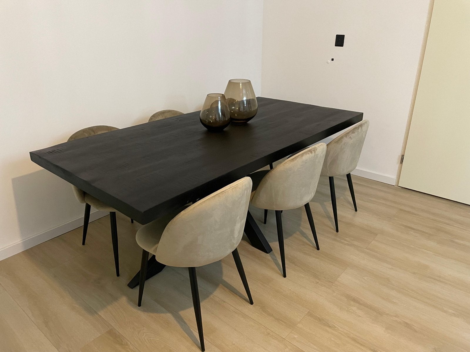 Zwarte stevige houten eettafel 200x100x76 cm, Gebruikt, 100 tot 150 cm, Ophalen of Verzenden, Vijf personen of meer