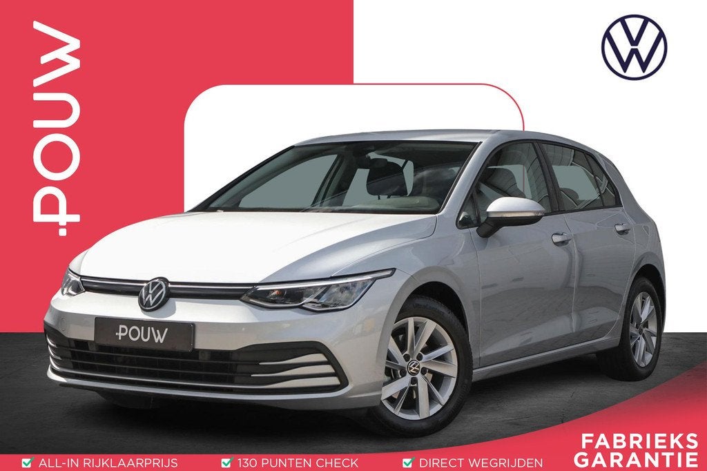 Volkswagen Golf 1.0 eTSI 110pk DSG Life | Navigatie | Achter