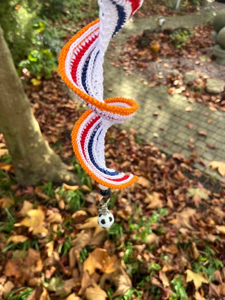 Windspinner Nederland vlag voetbal wit, Info@kinderworkshops-petra-dongen.nl, P Gillisstraat, Nieuw, Kinderworkshops Petra