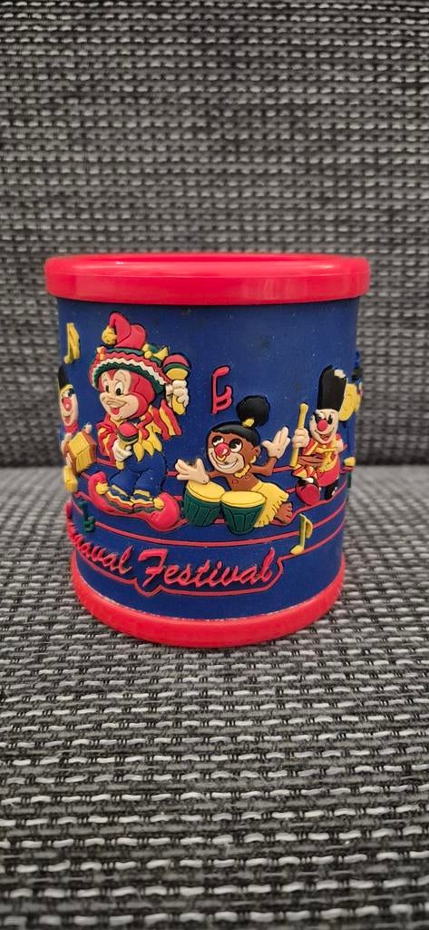 Vintage ǰEfteling Carnaval Festival Mok - Jokie en Jet, Verzamelen, Efteling, Ophalen of Verzenden, Gebruikt, Gebruiksvoorwerp